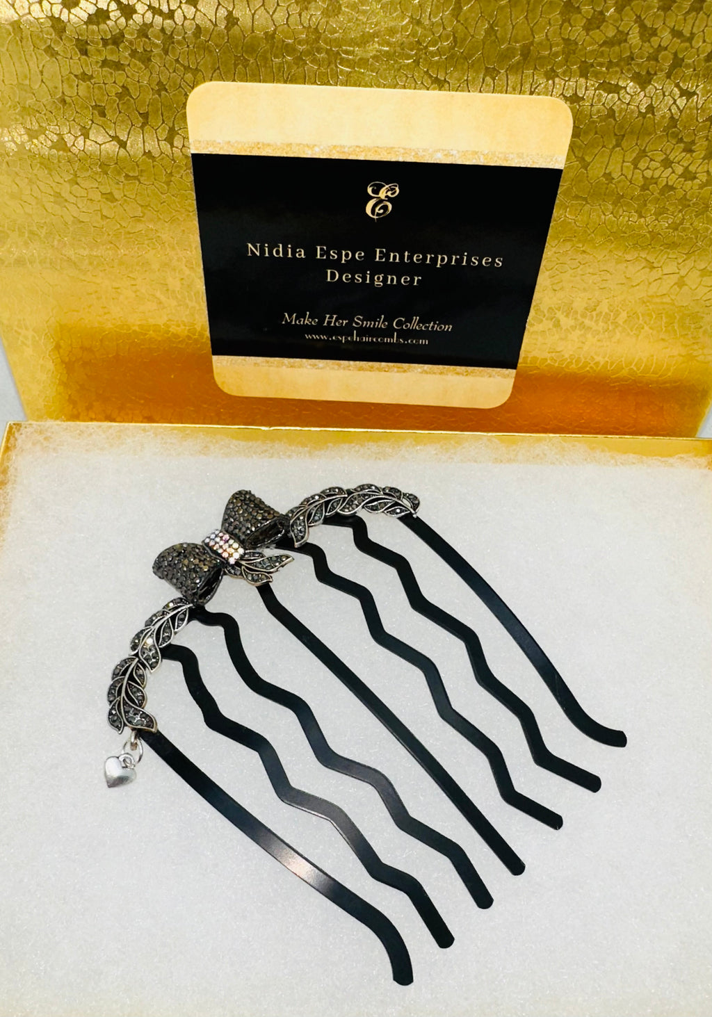 DP-310 LYRA 2 | BLACK AND COLORFUL STONES IN BLACK METAL