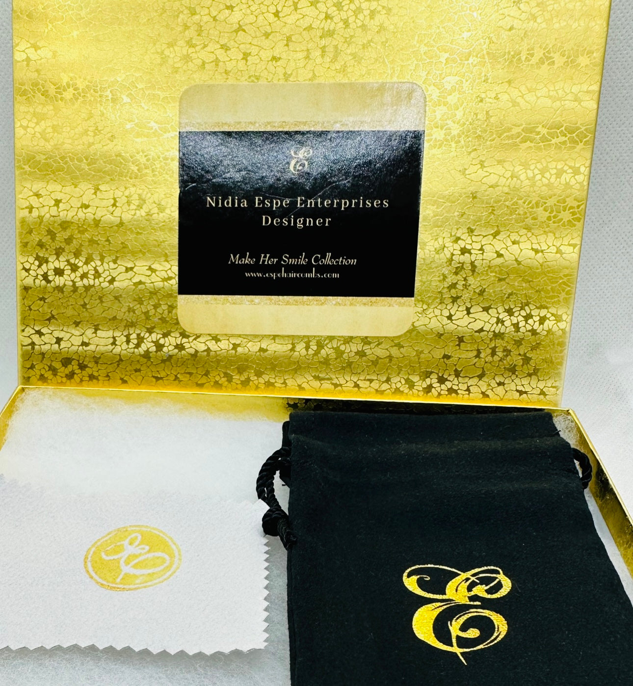 DP-235A  INSPIRATION 2 |GLASS BEADS WITH CRYSTAL BUTTERFLY