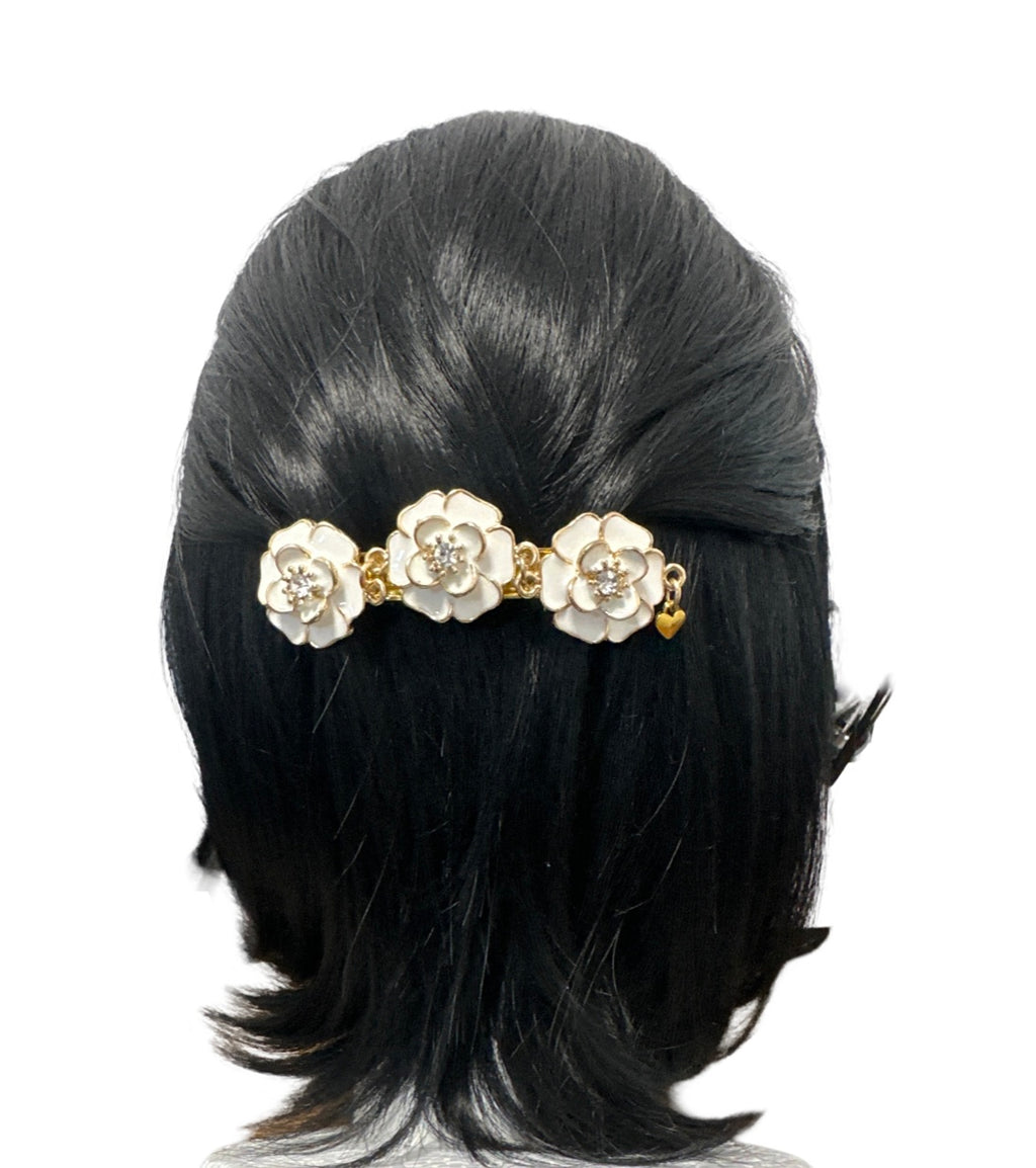 DP-232  LE FLEURS | WHITE FLOWERS GOLD METAL BASE AND GLASS DIAMONDS