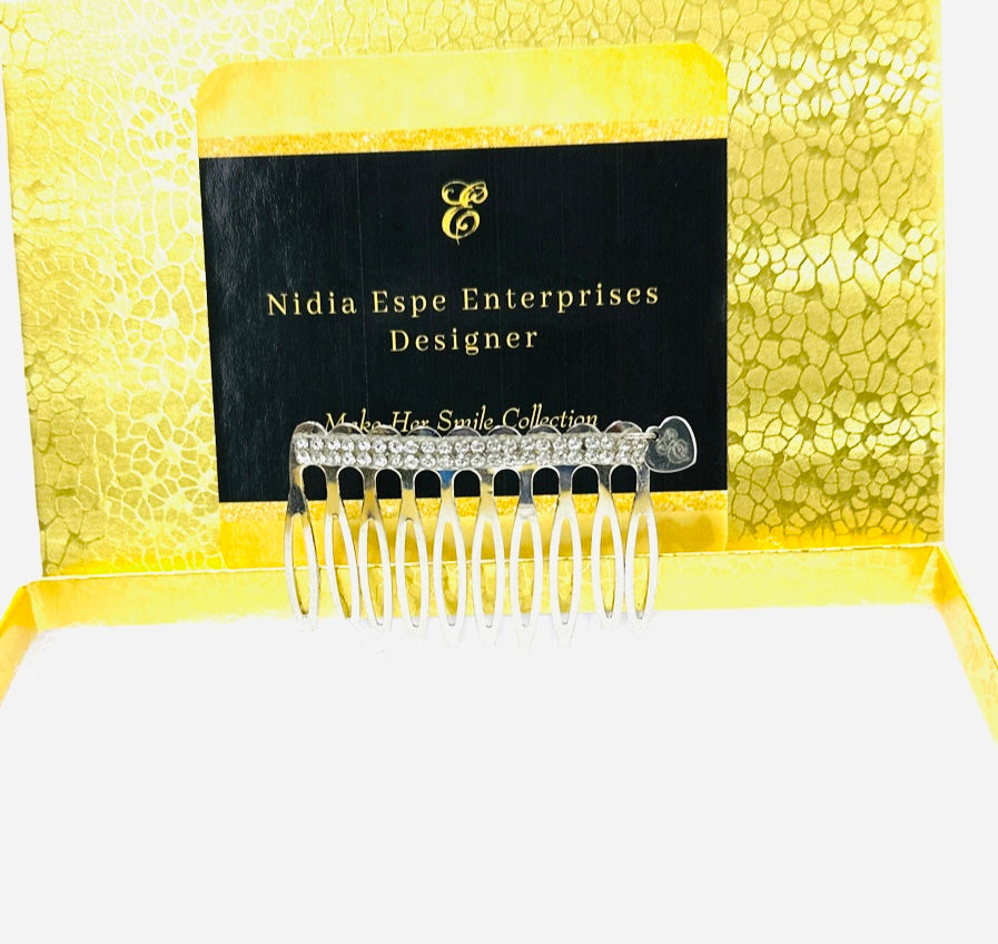 DP-328 TYRA 2/ A MEDIUM HAIRCOMB AND A TIE CLIP WITH CRYSTAL GLASS DIAMOND “MADE IN PANAMA”