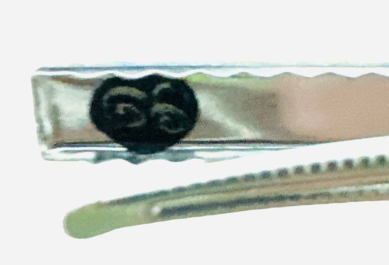 DP-328 TYRA 2/ A MEDIUM HAIRCOMB AND A TIE CLIP WITH CRYSTAL GLASS DIAMOND “MADE IN PANAMA”