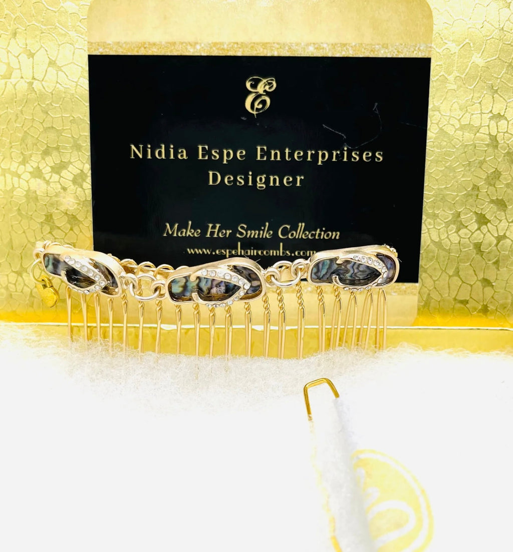 DP-249 PARADISE | THREE SANDALS BEADS WITH TINY GLASS DIAMONDS