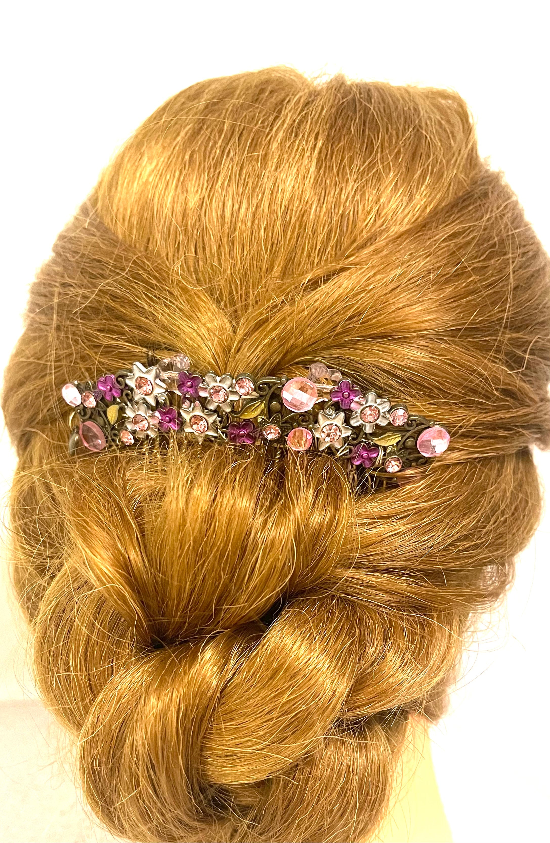 DP-147  PINK GARDEN/METAL PINK FLOWERS WITH PINK BUTTERFLIES BEADS