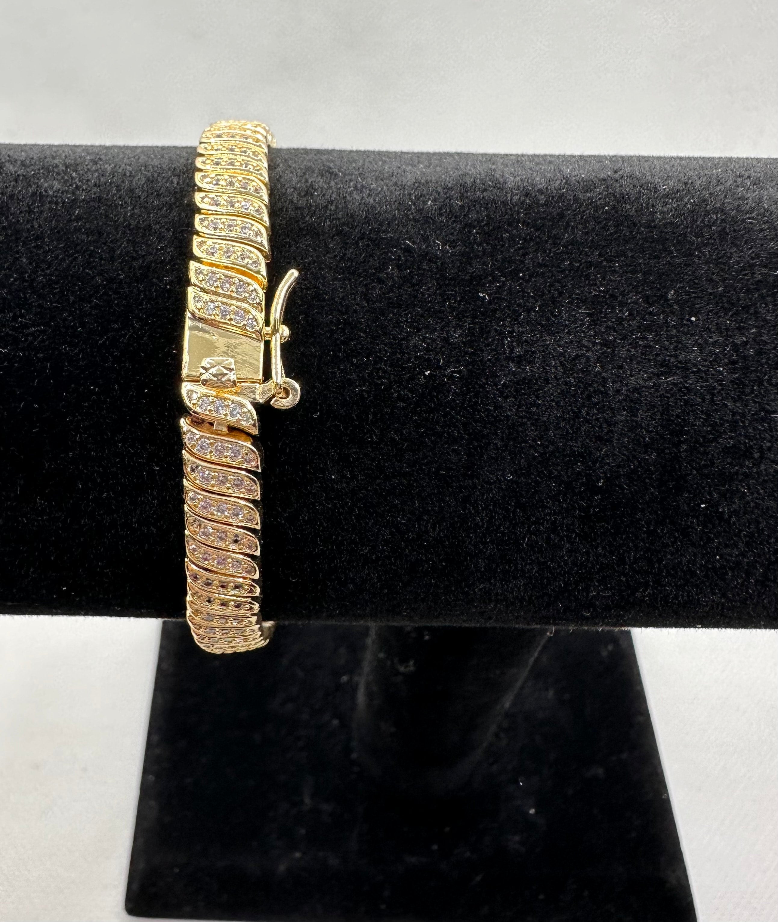 DP-309 Stella Rose London | Stunning Delicate Fine Gold Plated CZ Bracelet