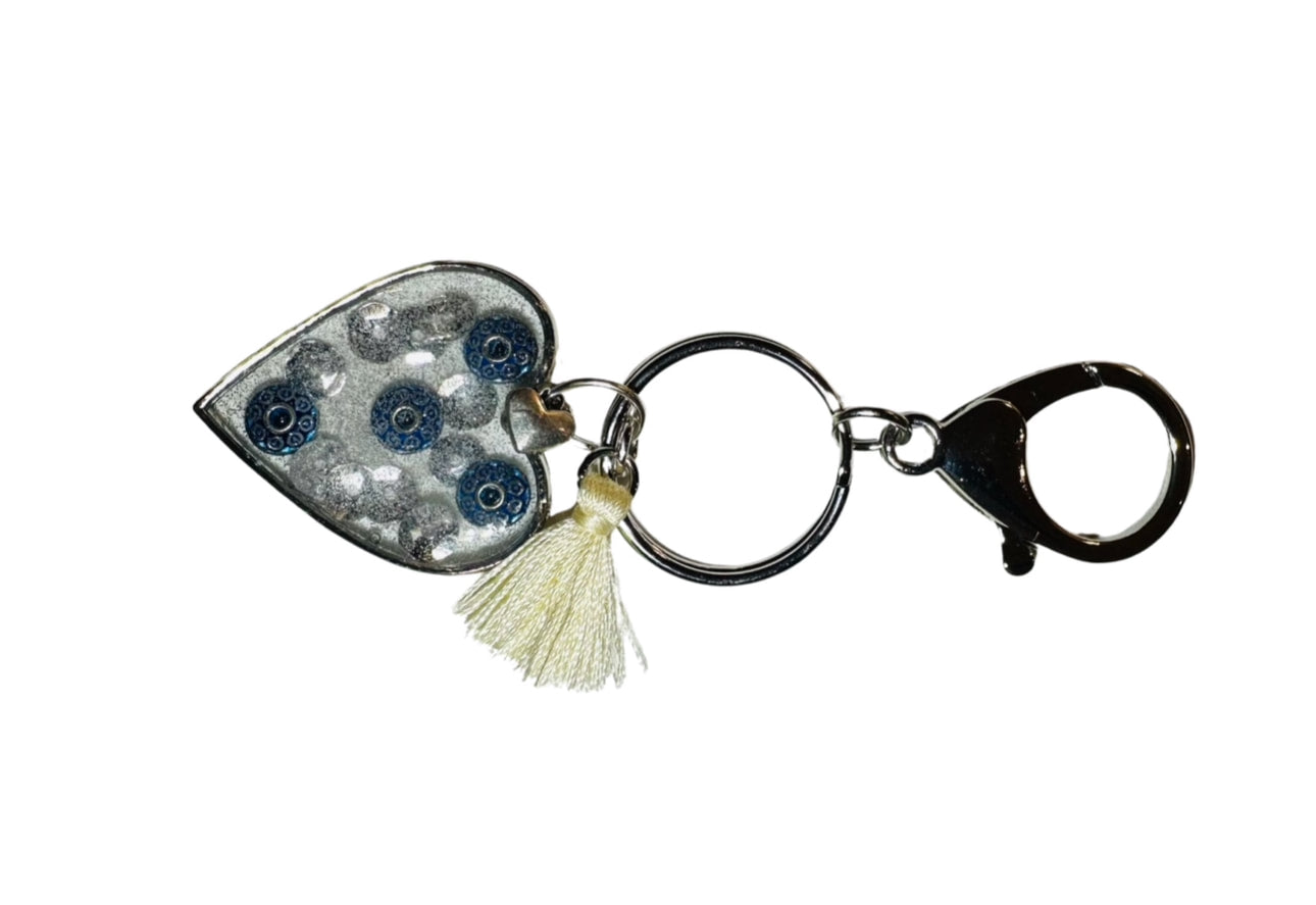 DP-271   SOUVENIR | SMALL(CHICO) KEYRING MADE WITH COLORFUL BEADS, GLITTER, SEQUENCES AND RESIN IN SILVER METAL