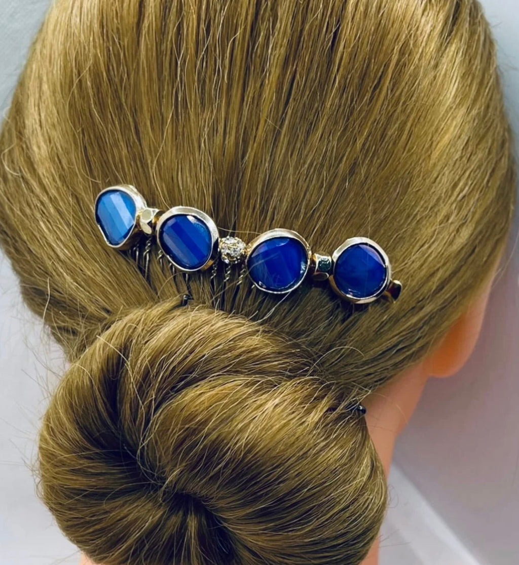 DP-244 BLUE GARDENIA | BLUE STONES WITH GOLD METAL EDGE