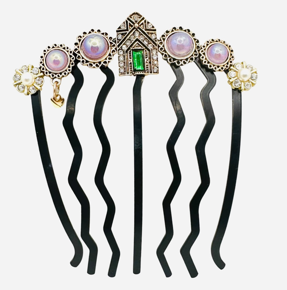DP-306 GEMA | PINK, GREEN, SHINY STONES AND PEARLS ON BLACK METAL