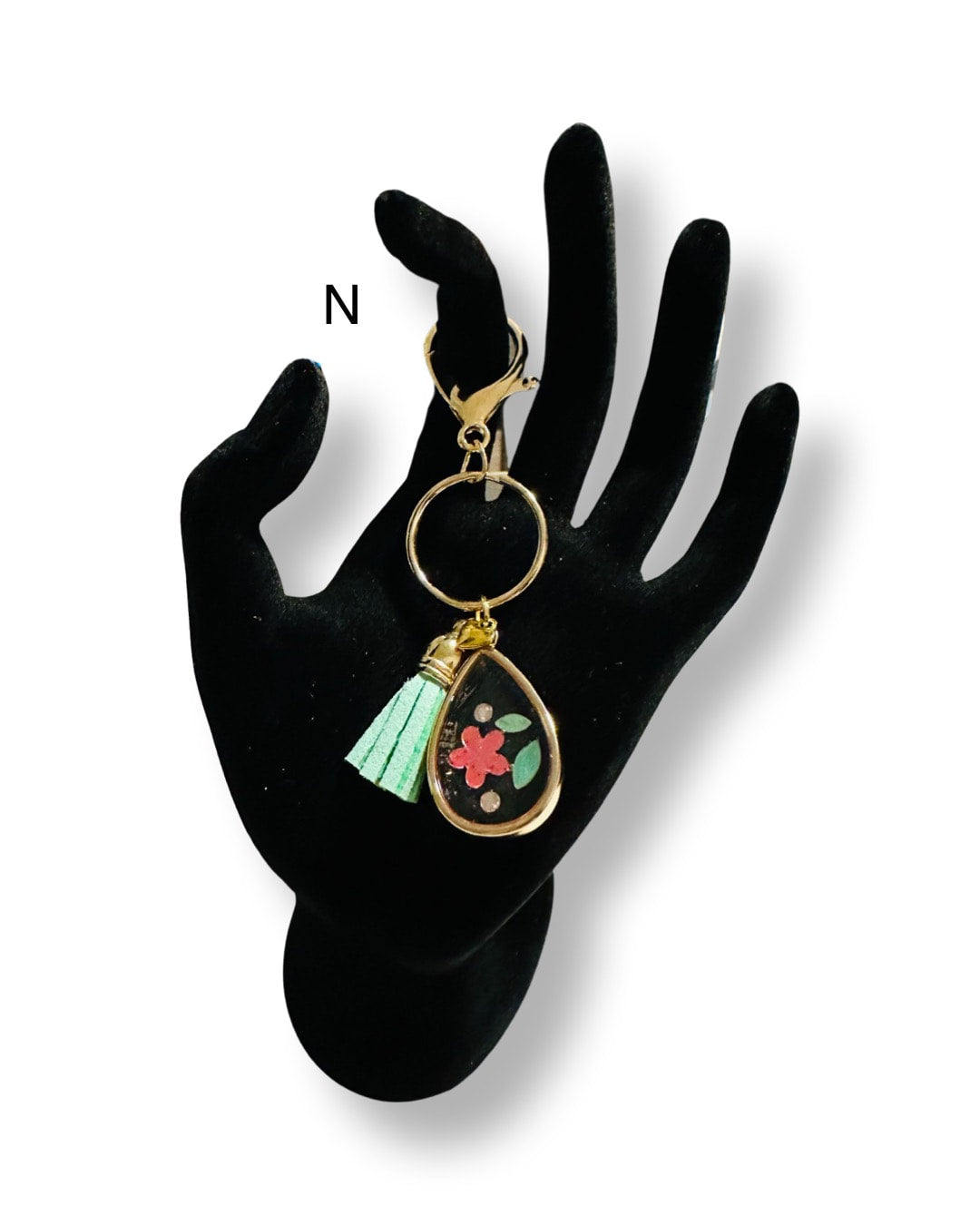 DP-272 SOUVENIR 2| SMALL(CHICO)KEYRING MADE WITH COLORFUL BEADS, GLITTER, SEQUENCES AND RESIN IN GOLD METAL