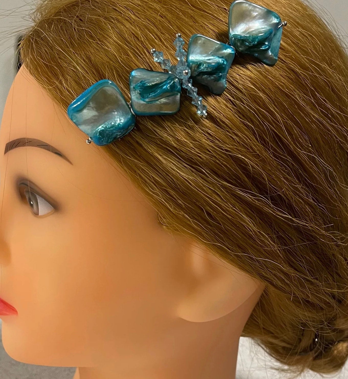 DP-250 BLUE LAGOON  | BLUE MOTHER PEARL COLORS BEADS