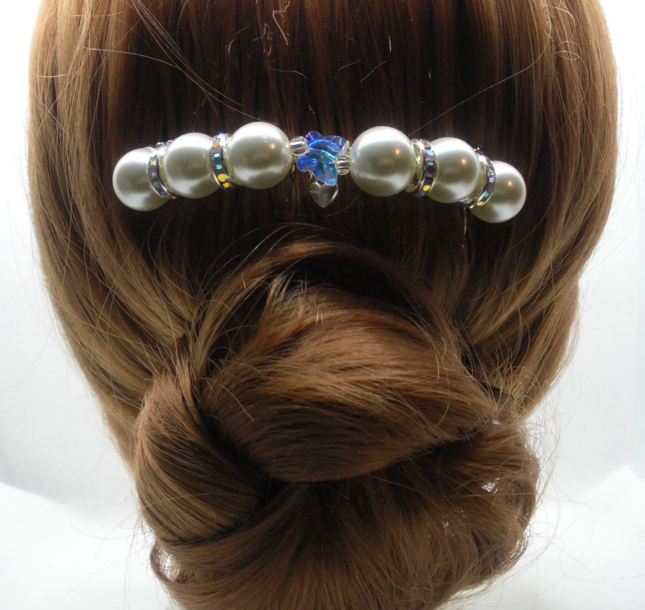 DP-192  COLORFUL BUTTERFLY| 14mm WHITE OFF PEARLS | CRYSTAL BUTTERFLY| COLORFUL BEADS