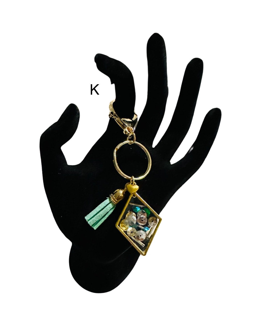 DP-272 SOUVENIR 2| SMALL(CHICO)KEYRING MADE WITH COLORFUL BEADS, GLITTER, SEQUENCES AND RESIN IN GOLD METAL