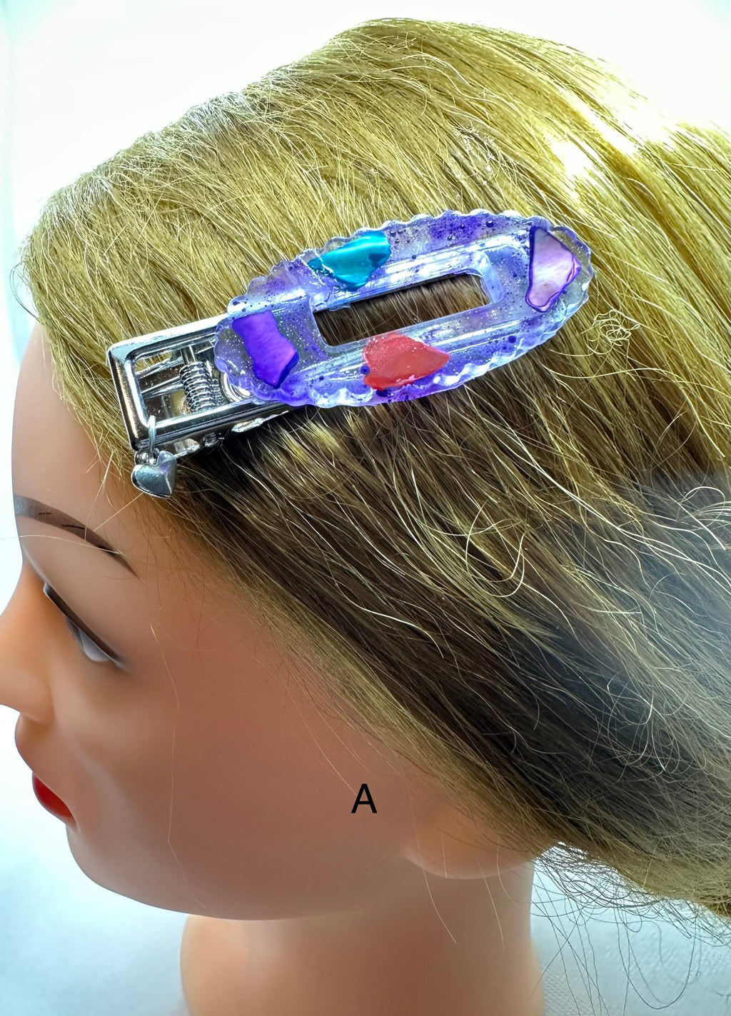 DP-269 FUN CLIPS | WITH COLORFUL BEADS, GLITTER, BUTTERFLIES AND MADE WITH RESIN IN SILVER METAL