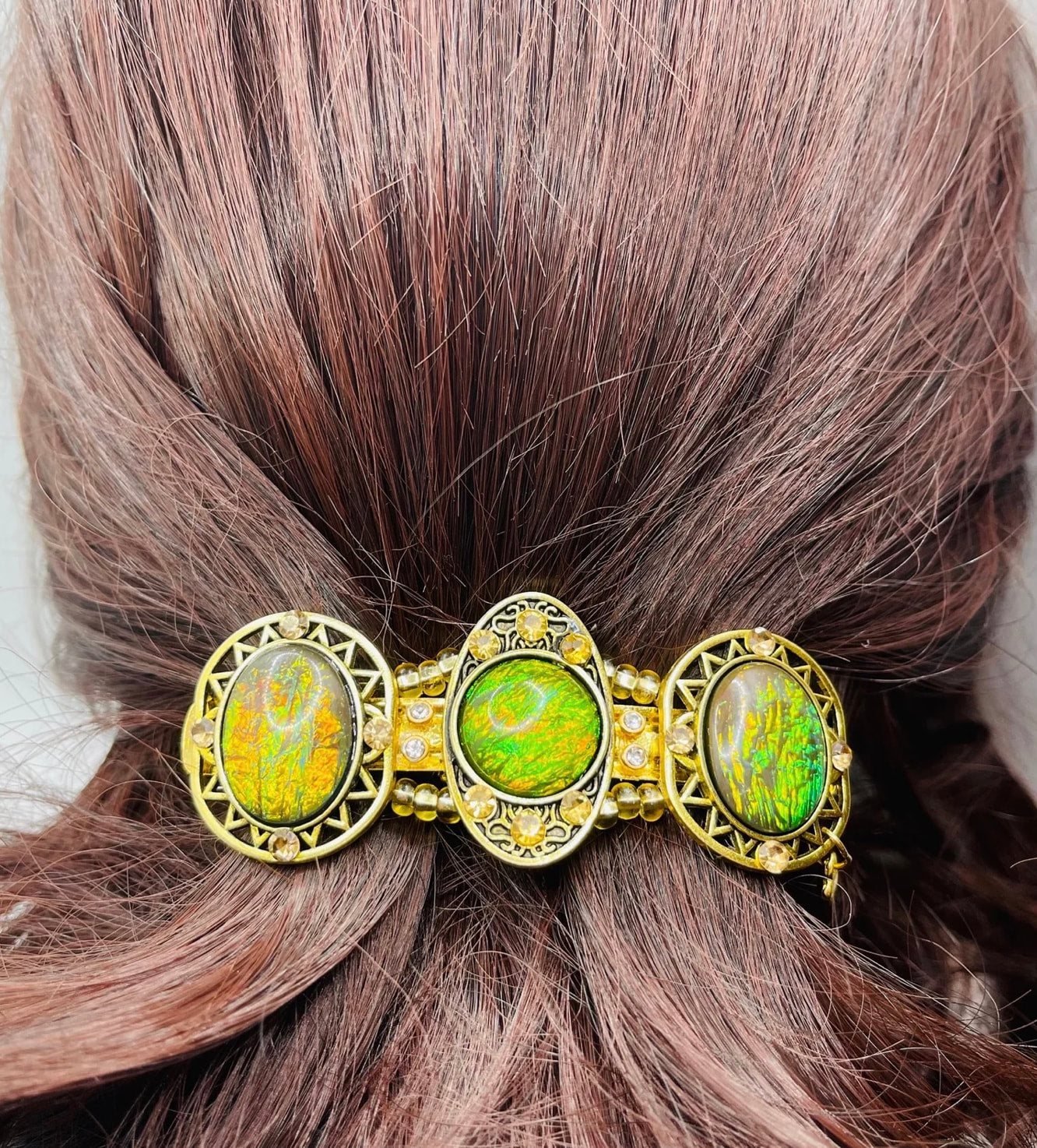 DP-237 AMBER FOREST| AMBER BEADS COLOR ON A GOLD METAL