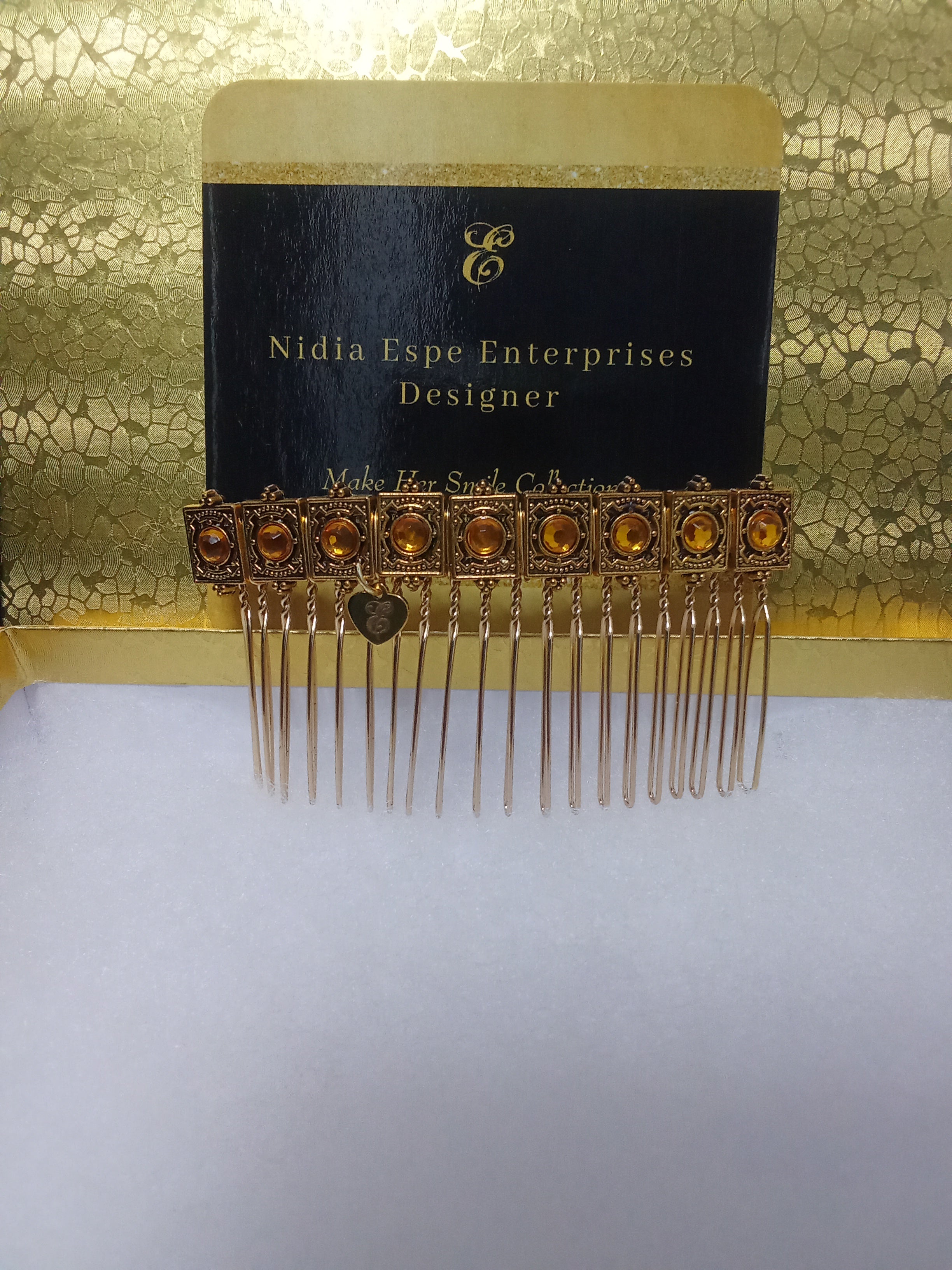 DP-333 CITRINA 2| GOLD METAL WITH CITRINE COLOR BEADS. "MADE IN PANAMÁ".